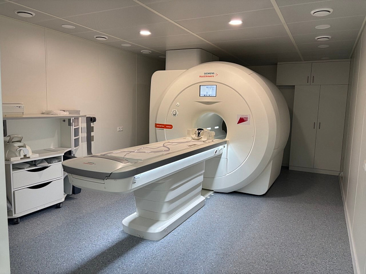 Новый аппарат МРТ